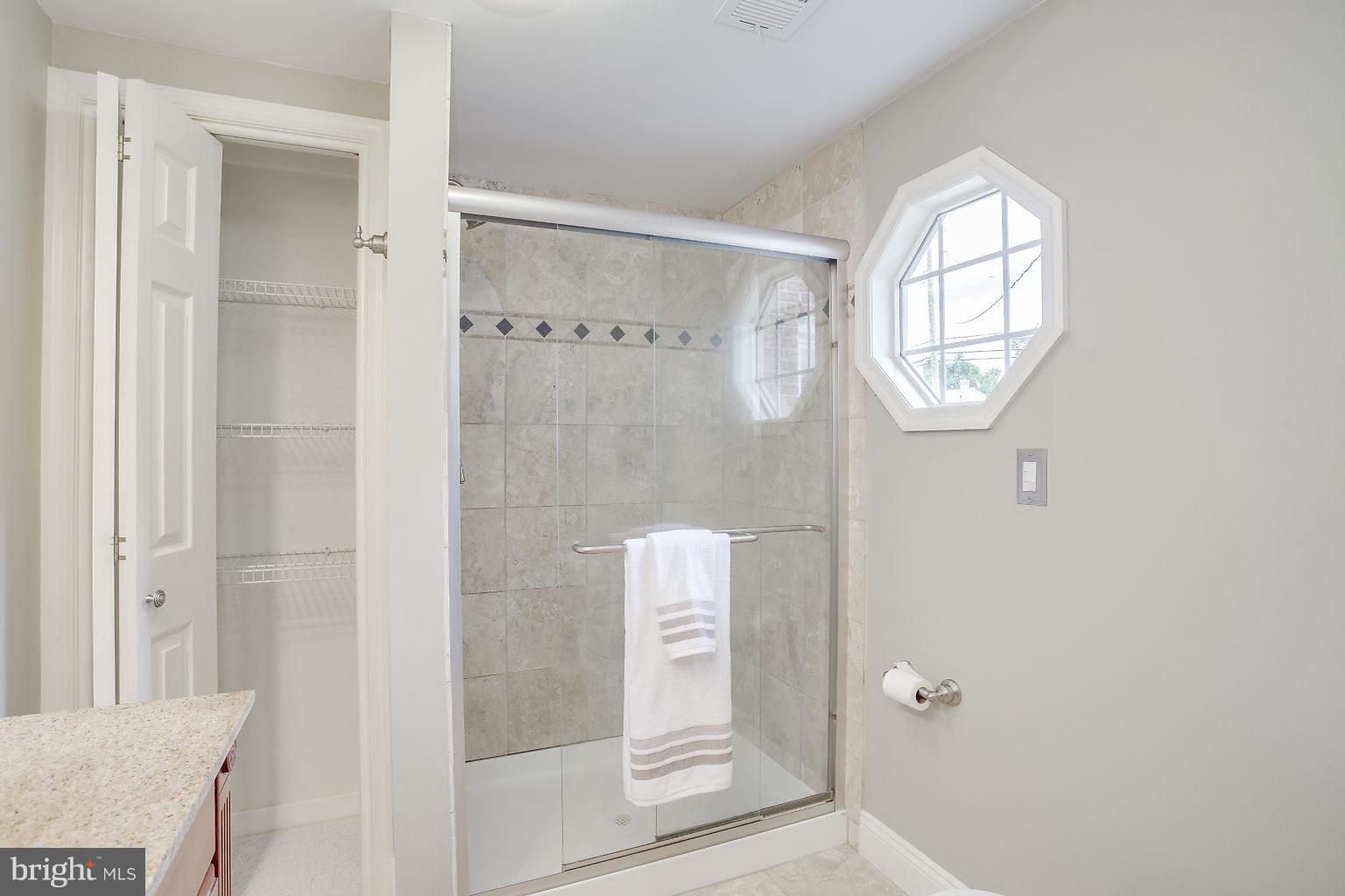 MELODY SPRING FARM - Residential