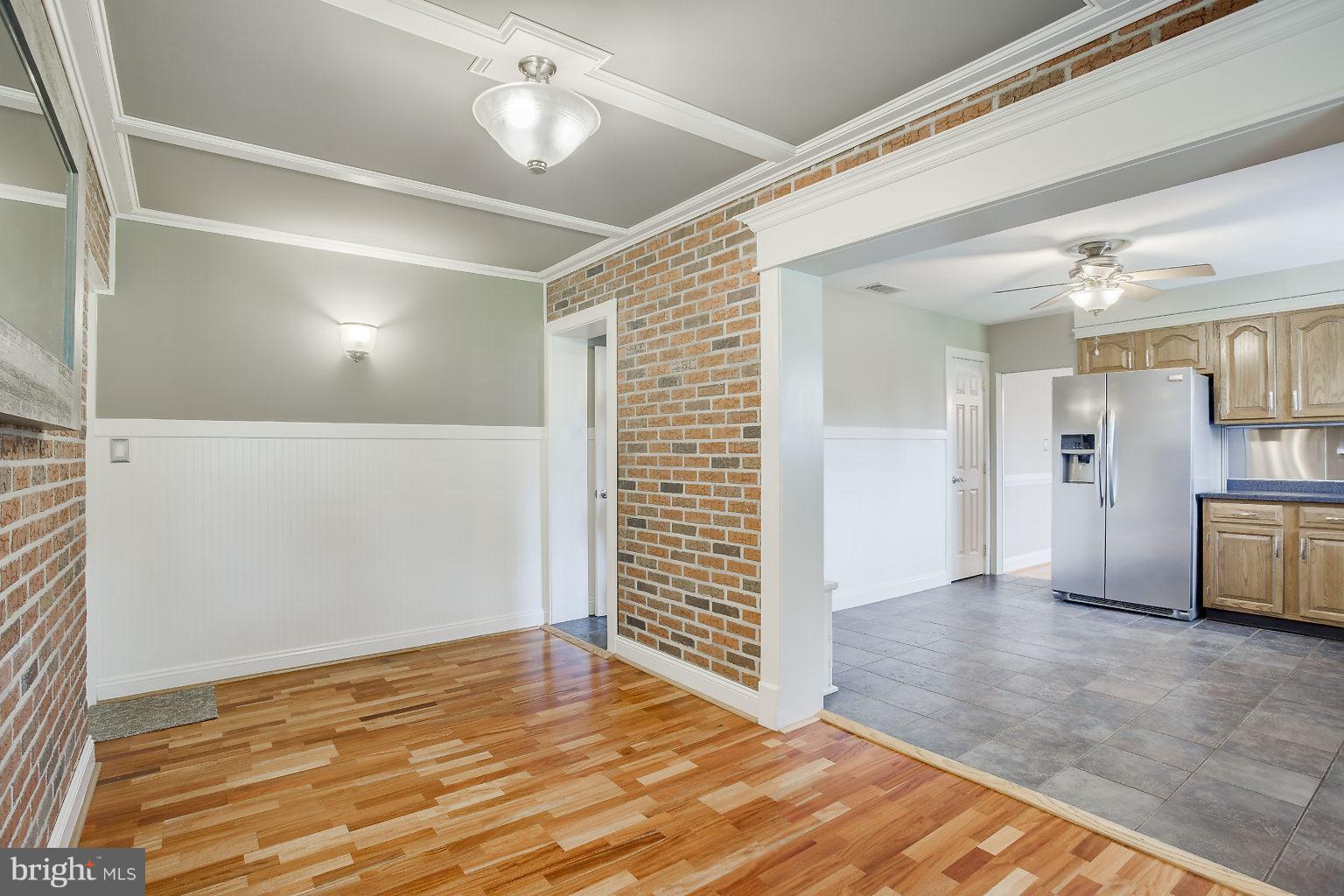 MELODY SPRING FARM - Residential