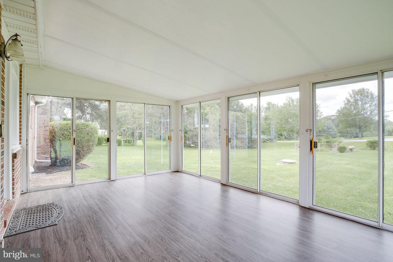 MELODY SPRING FARM - Residential