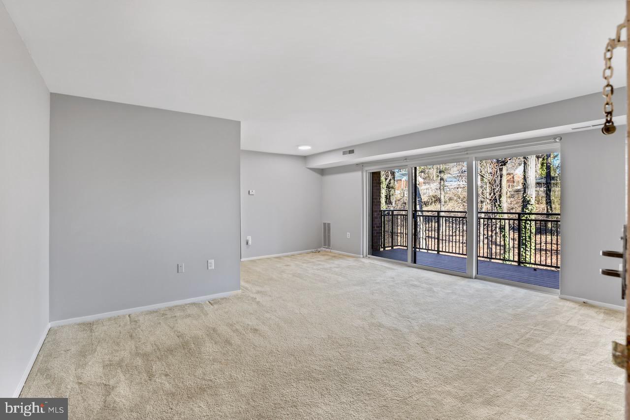 TIMBERLANE VILLAGE GARDEN CONDOMINIUMS - Residential Lease