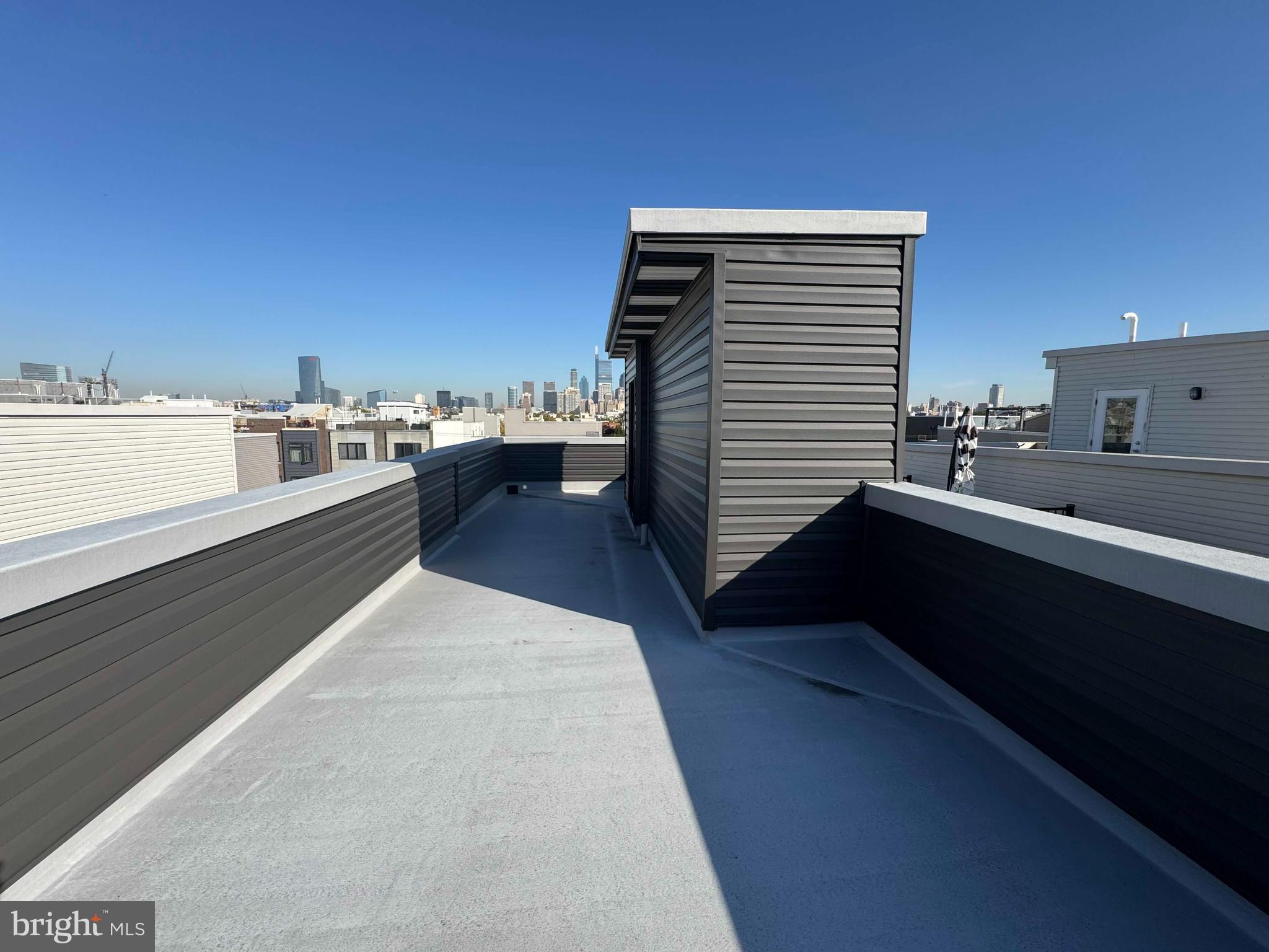 POINT BREEZE - Residential