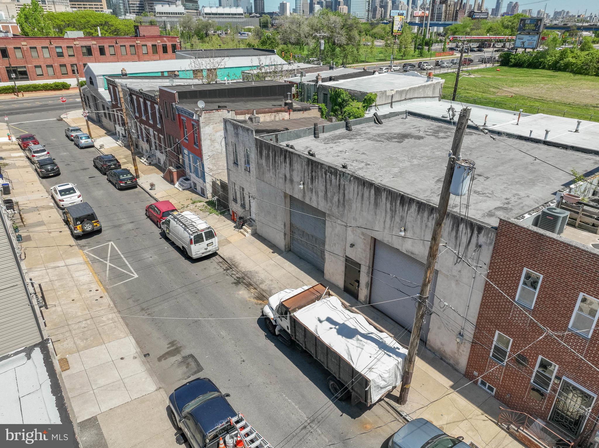 FORGOTTEN BOTTOM - Commercial Lease