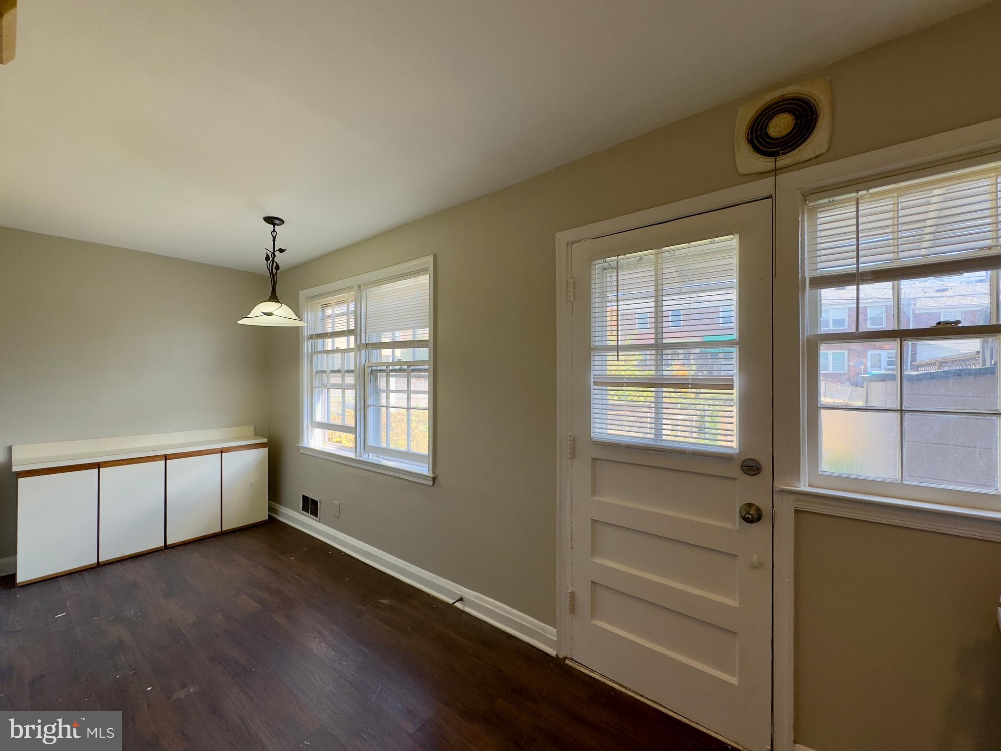 CANTONSVILLE - Residential Lease