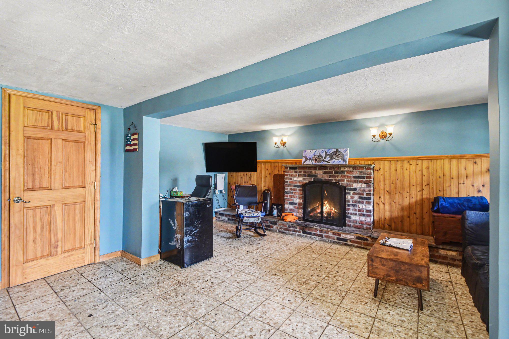 LANGHORNE TERRACE - Residential