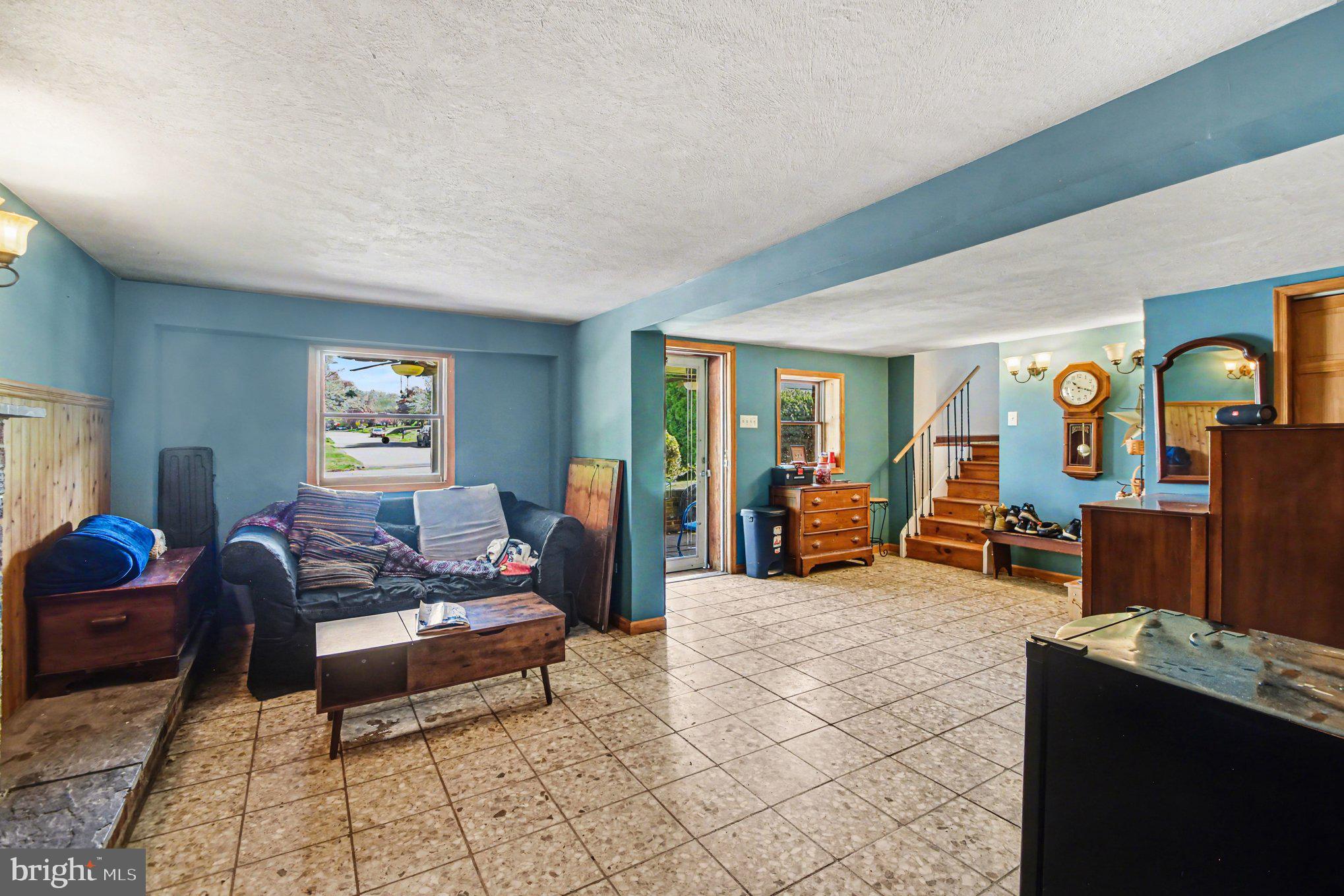 LANGHORNE TERRACE - Residential