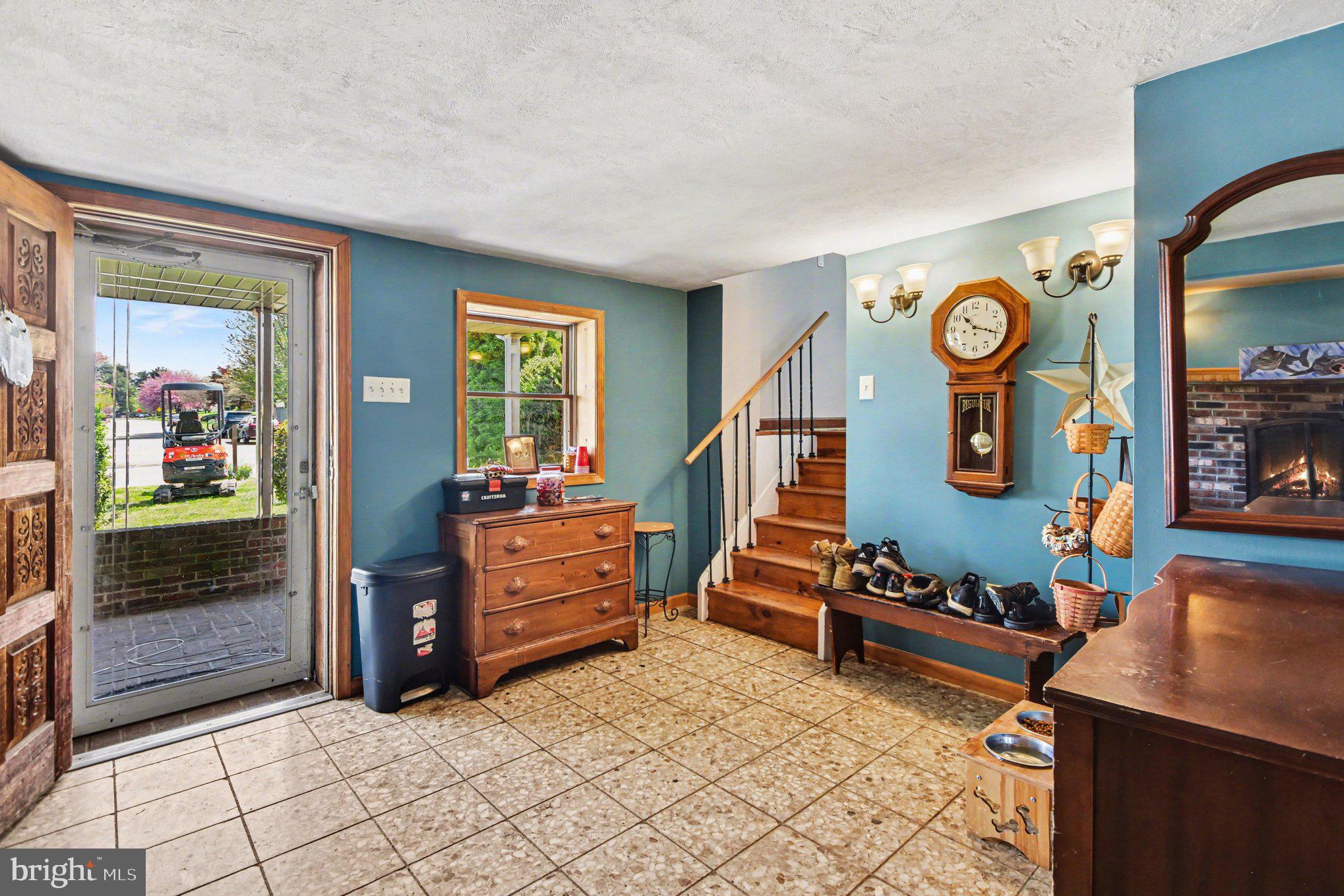 LANGHORNE TERRACE - Residential