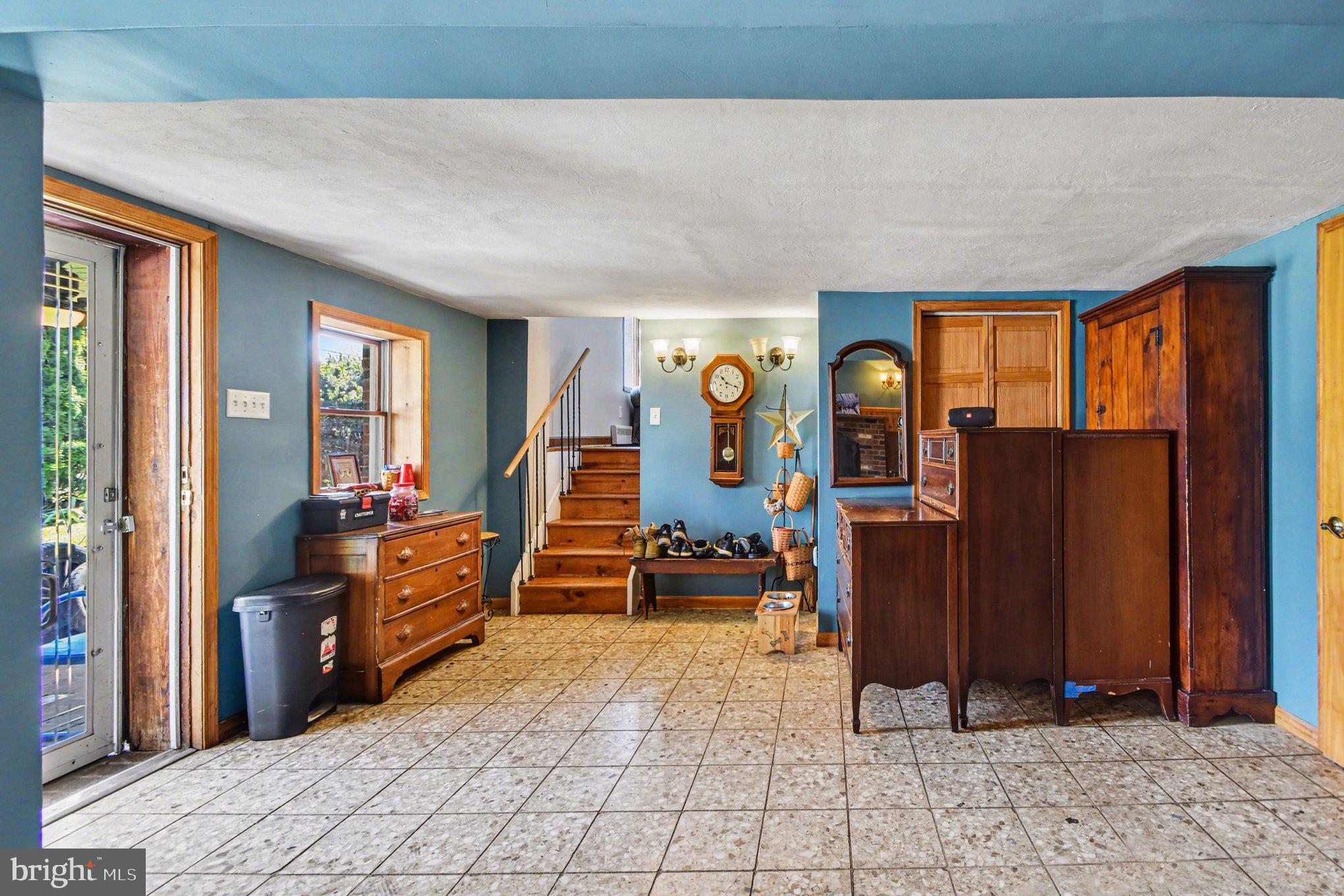 LANGHORNE TERRACE - Residential