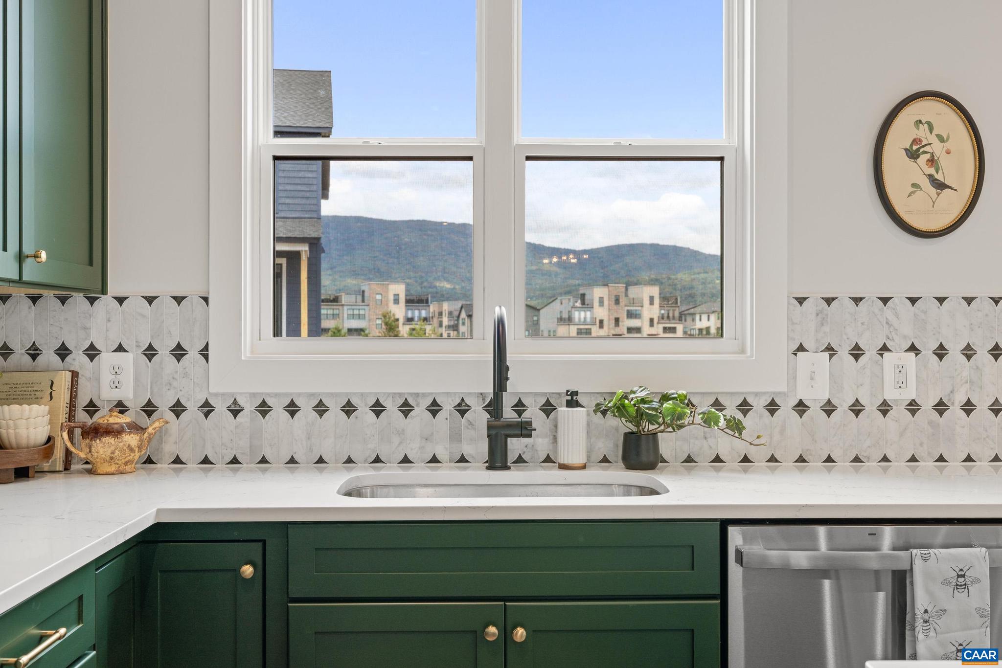 OLD TRAIL - Residential