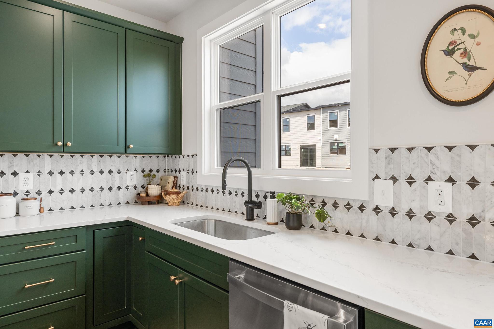 OLD TRAIL - Residential