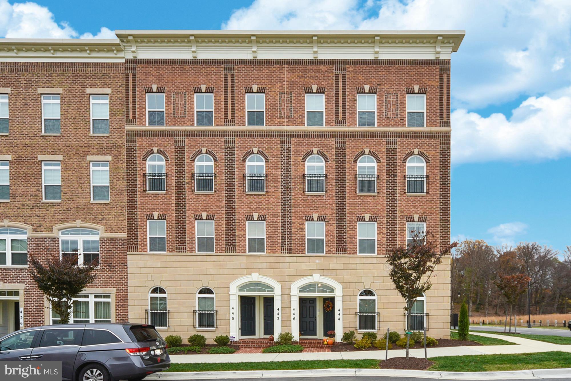 PARKLANDS AT WATKINS MILL - Residential