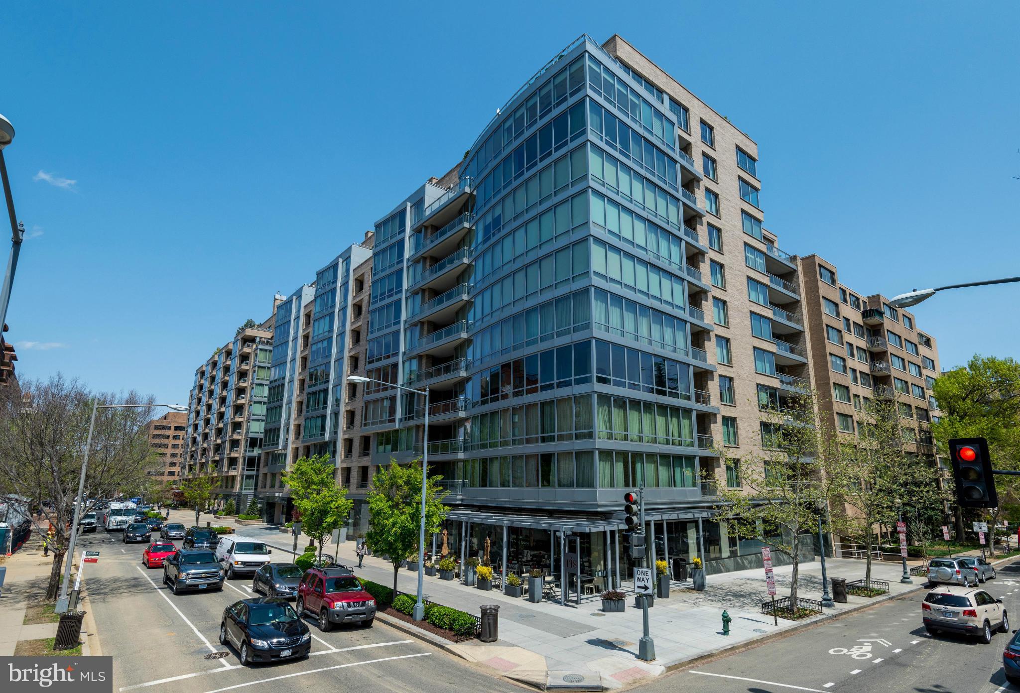 WEST END - Residential