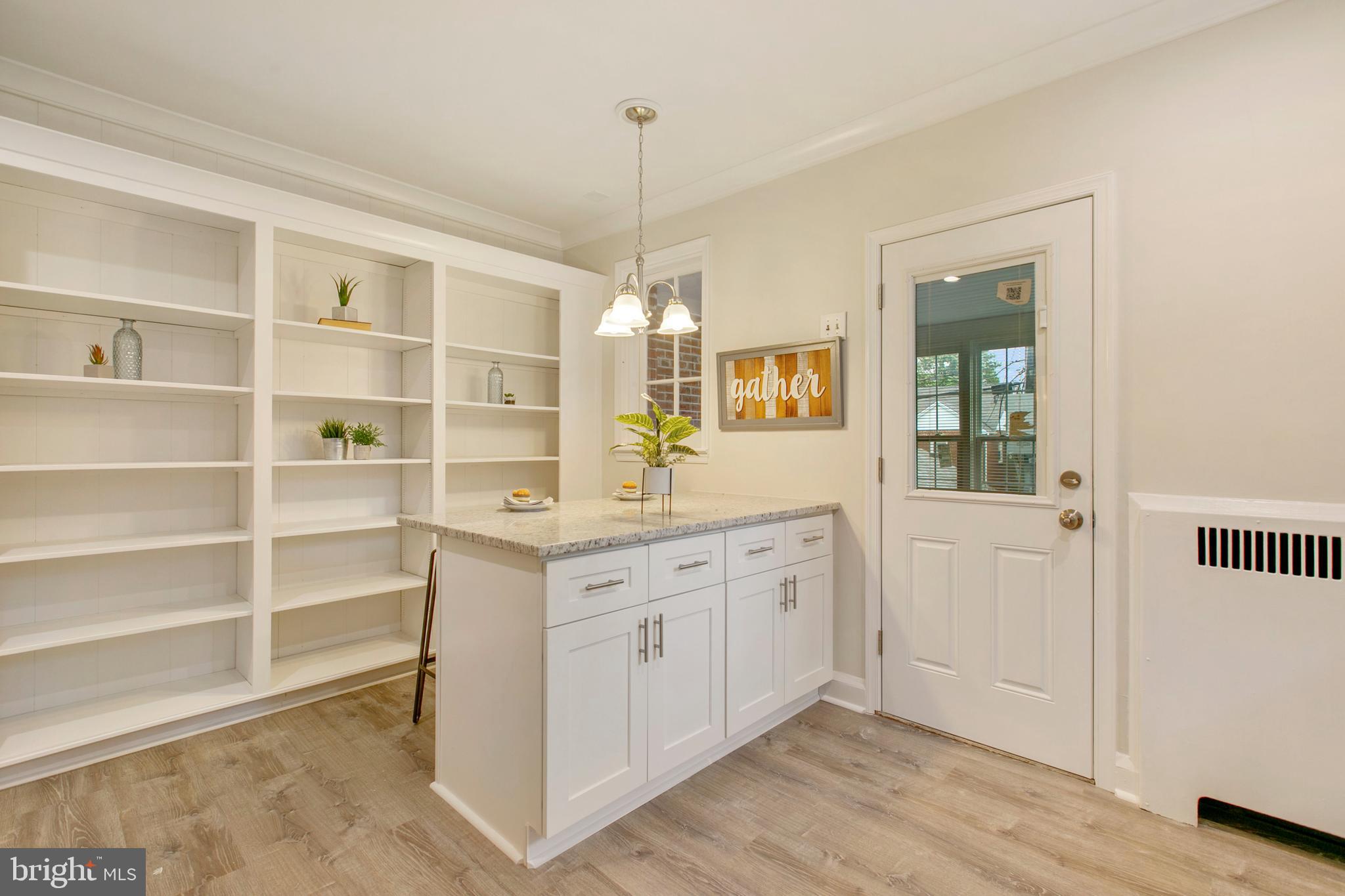 MAYFIELD - Residential