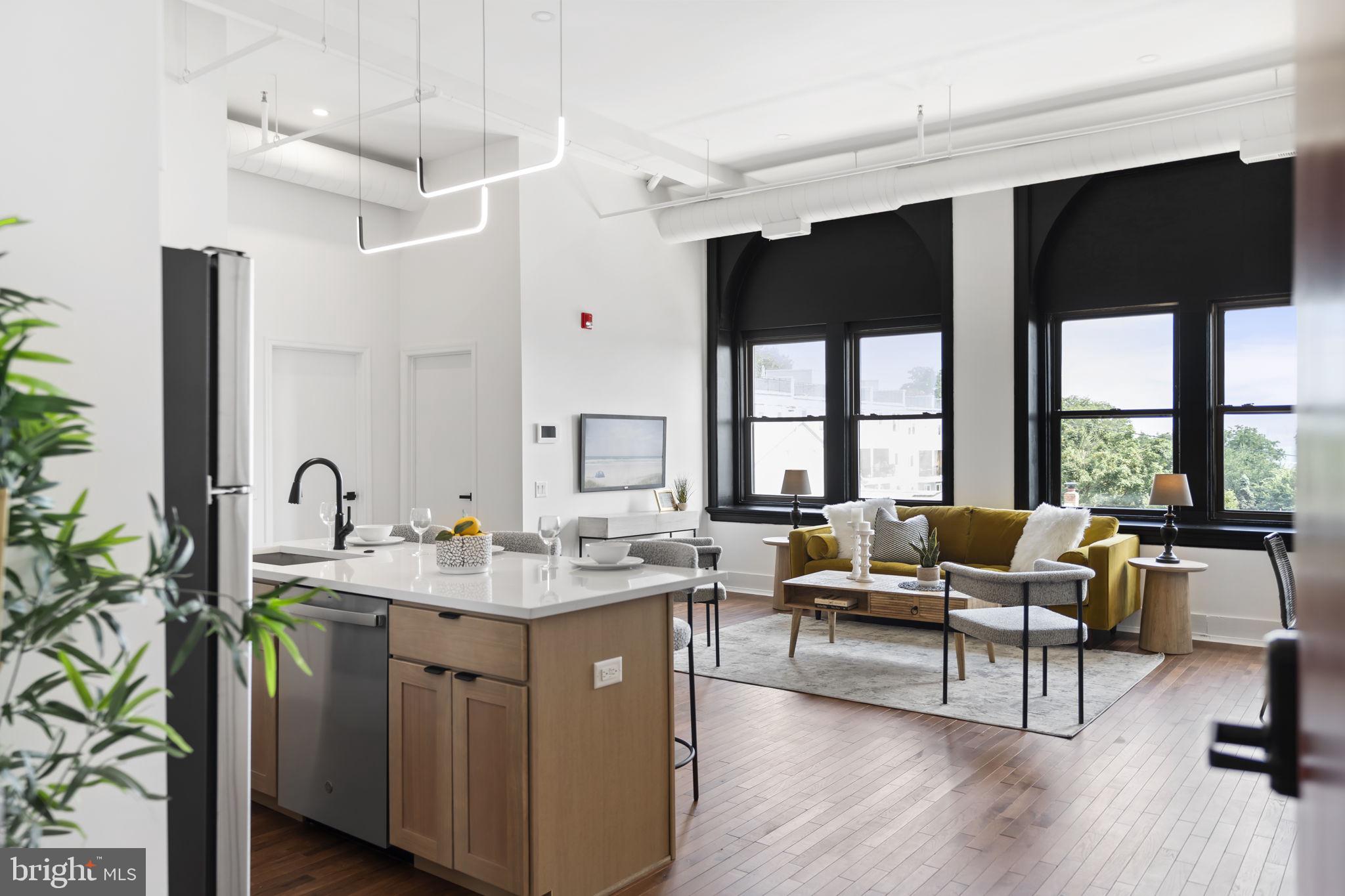 MANAYUNK - Residential Lease