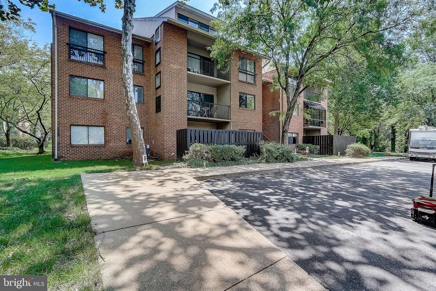 Better than new! Amazing 2nd floor condo entirely refinished in the last year! Gorgeous luxury vinyl plank flooring through out the home, including the bedrooms. Open and airy eat in kitchen with new high end cabinetry. Upgraded baths with beautiful ceramic tile! Spacious and open main level with sun drenched four season room for extra living space!. Sought after amenities including pool and recreational area for gatherings, celebrations or just to enjoy a grilled meal in a tranquil setting. Looking for more green space? This location is ideal! Located just across from the Annapolis PIP Moyer Recreation Center with outdoor recreation and Truxton Park with walking trails, boat ramp, skate park and tennis courts. What more? This home is just minutes from Quiet Waters Park with water access, miles of trails, recreational pavillions, ampitheater with entertainment, and sought after dog park and beach for your canine family members to enjoy! Quick access to all of the amenities and entertainment that down town Annapolis and Eastport have to offer but also a convenient locatoinn for commuting! Hurry! This home won't last long!