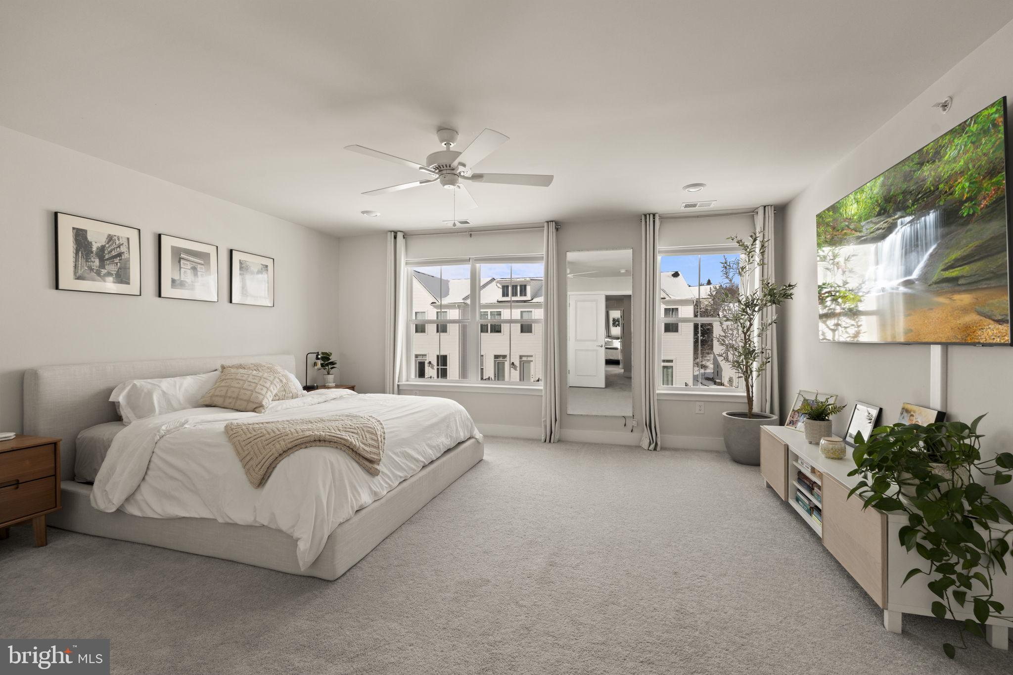 STEELPOINTE - Residential