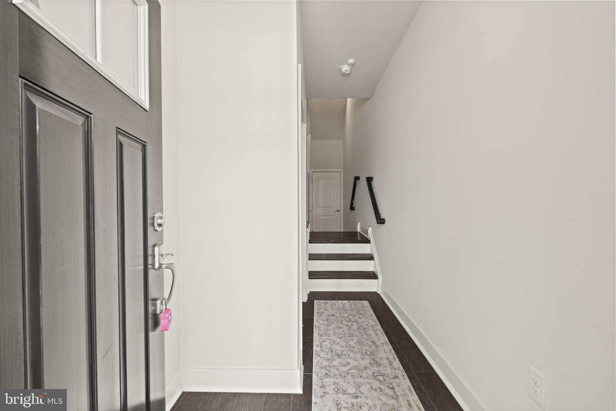 STEELPOINTE - Residential