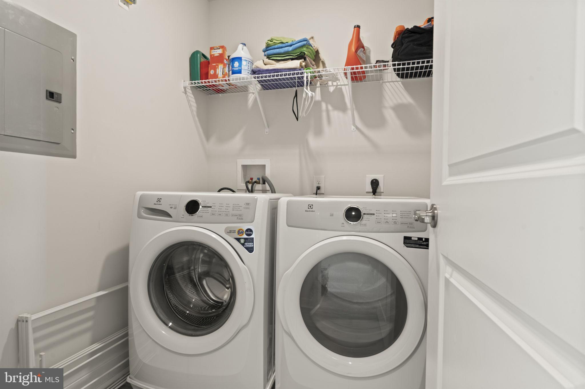 STEELPOINTE - Residential