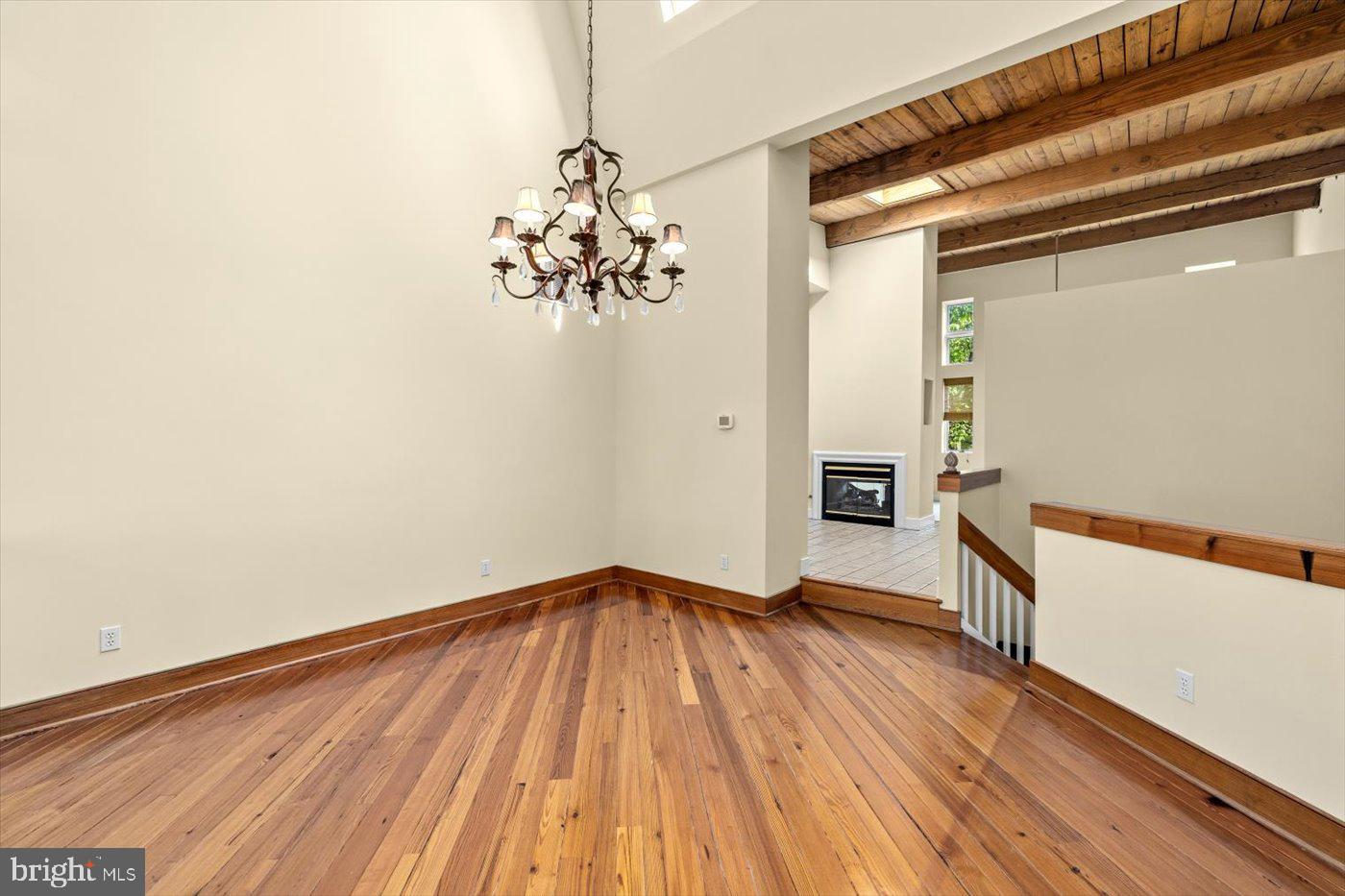 MILL RACE COMMON - Residential