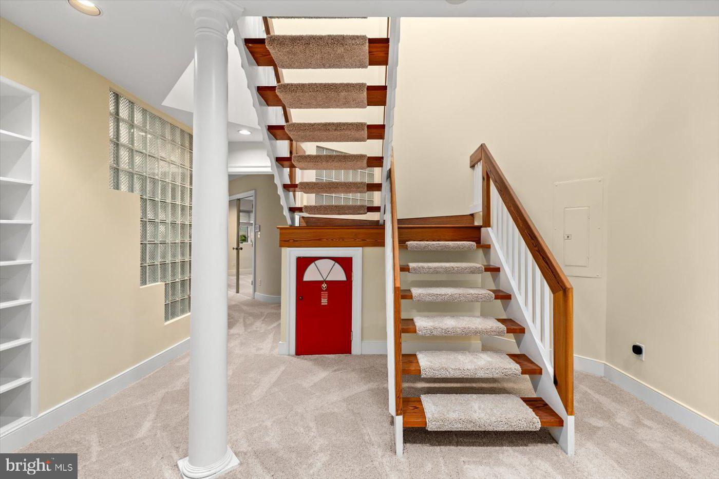 MILL RACE COMMON - Residential