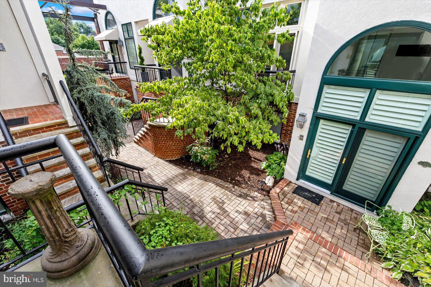 MILL RACE COMMON - Residential