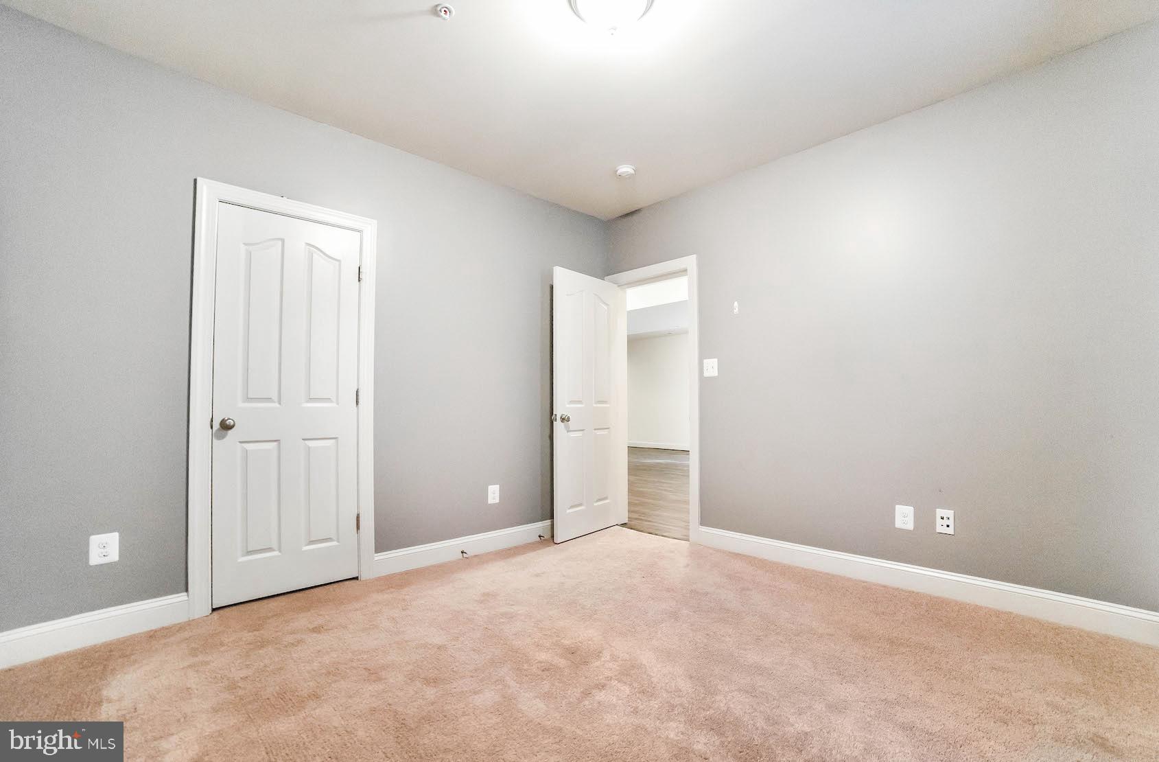 BROAD CREEK - Residential