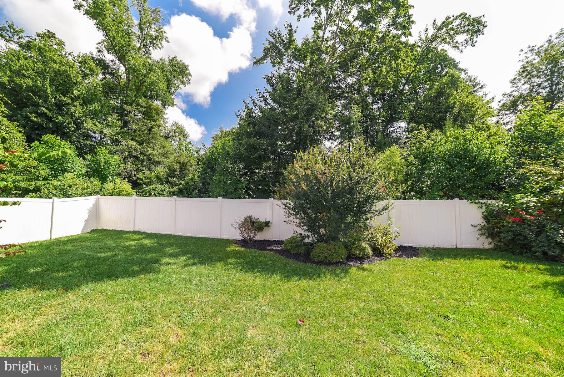 BROAD CREEK - Residential