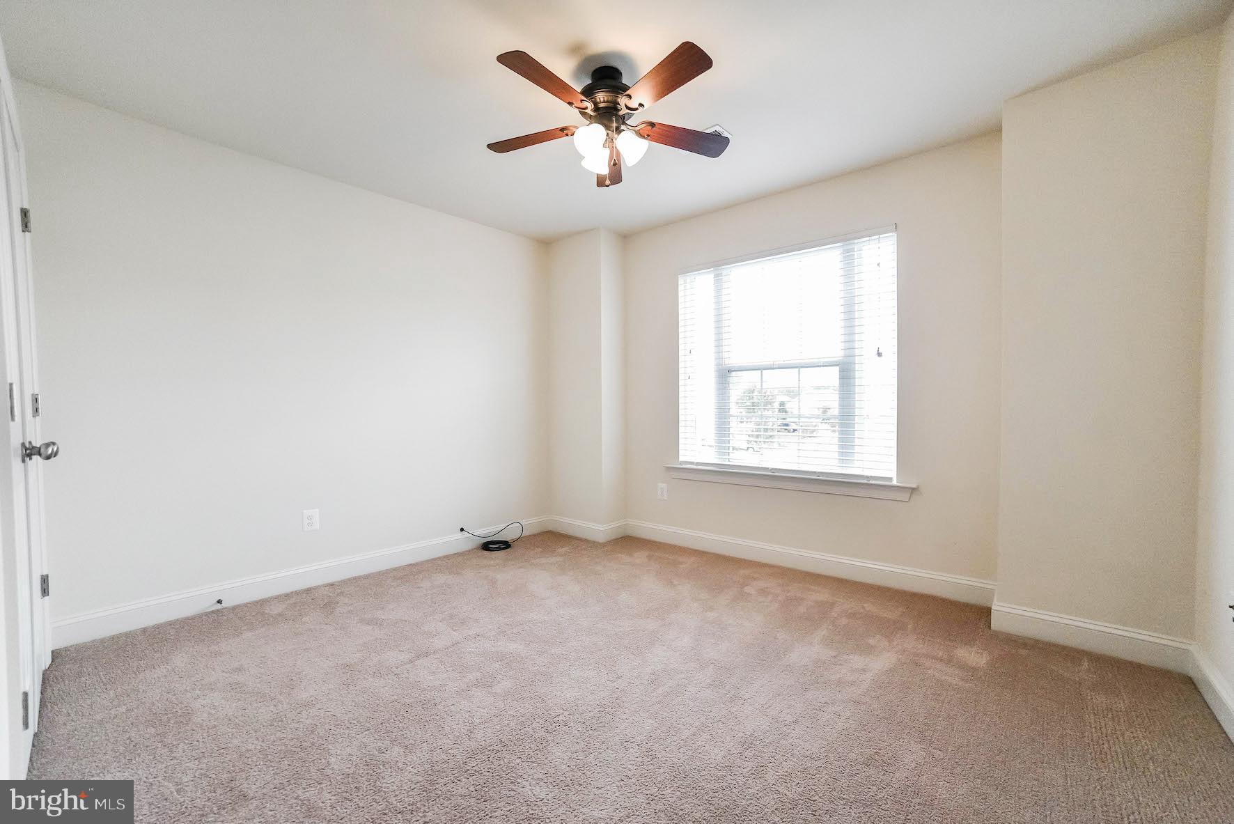 BROAD CREEK - Residential