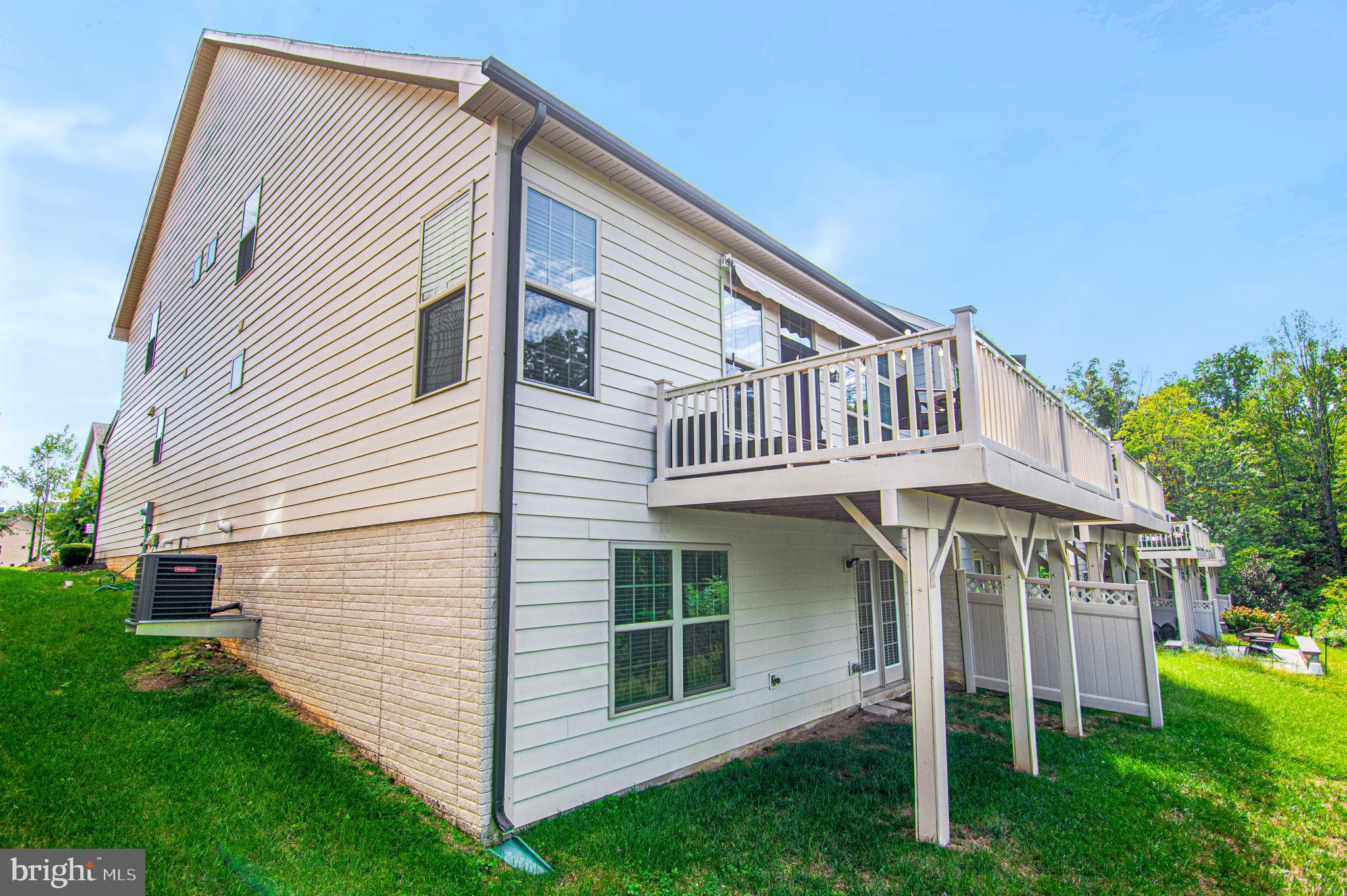 POTOMAC SHORES - Residential