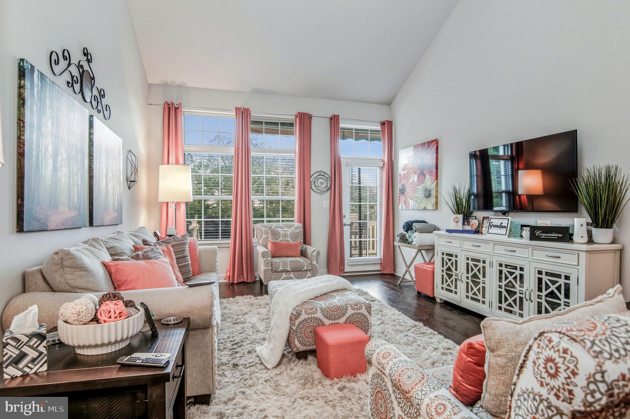 POTOMAC SHORES - Residential