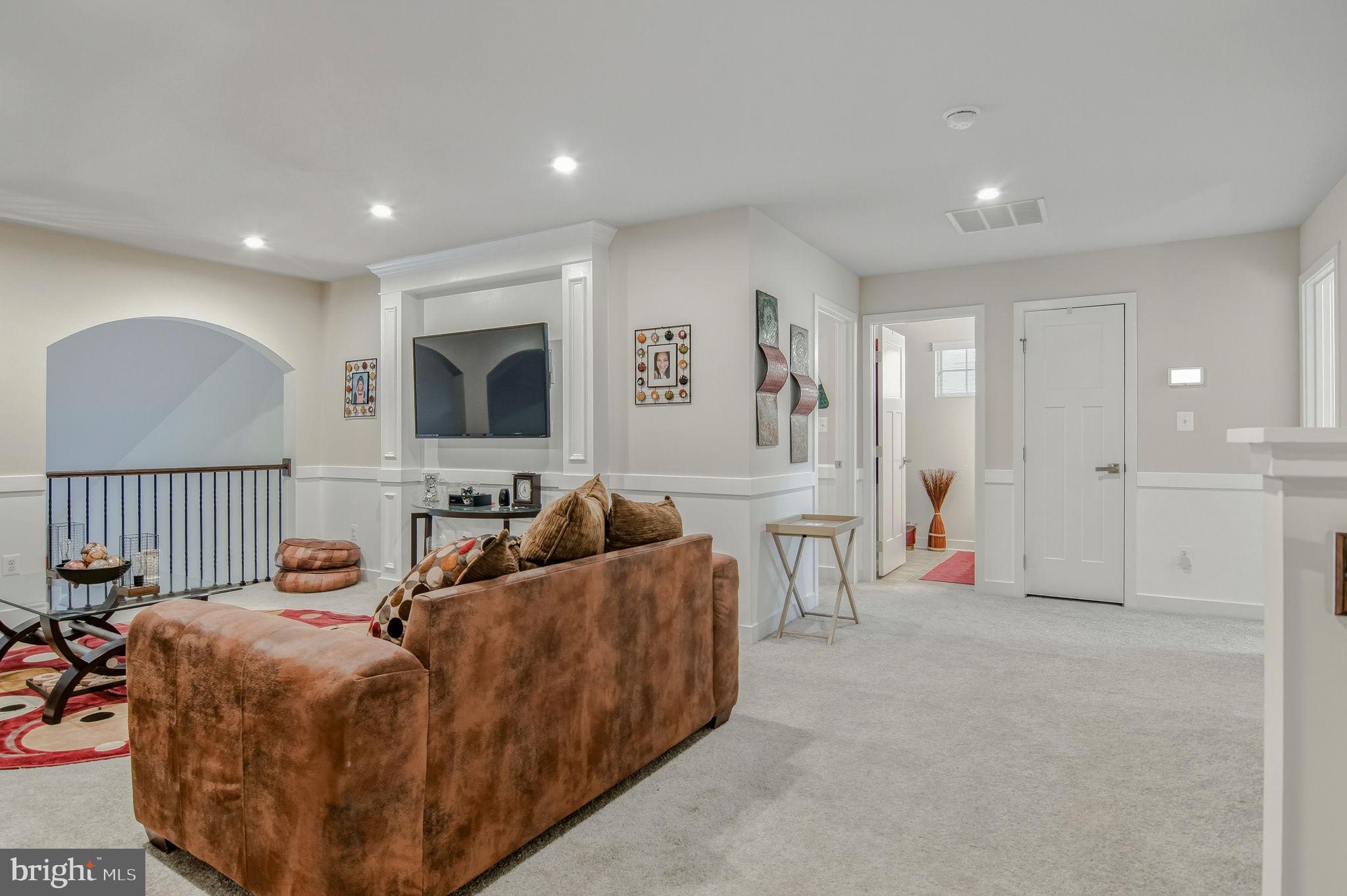 POTOMAC SHORES - Residential