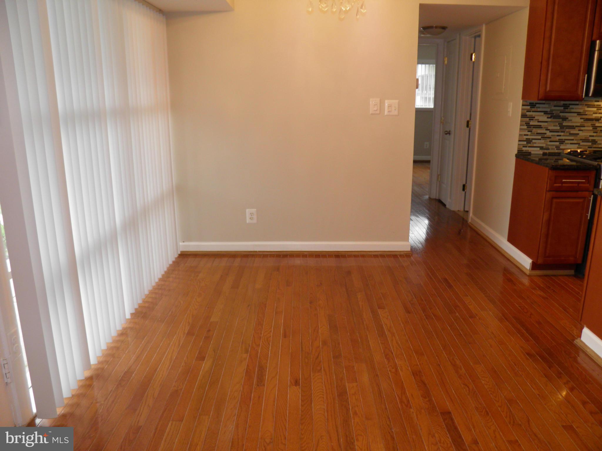 FAIRFAX HERITAGE - Residential Lease