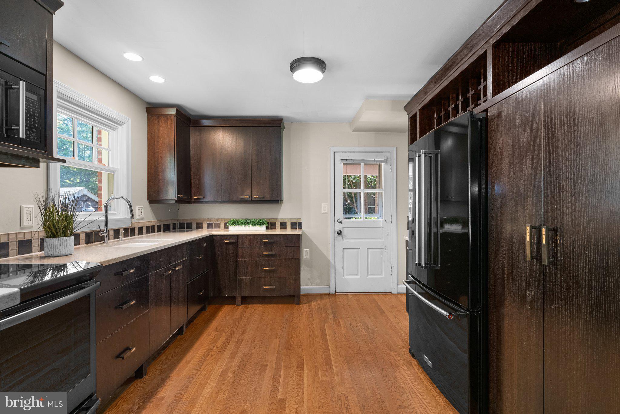 WOODMOOR - Residential