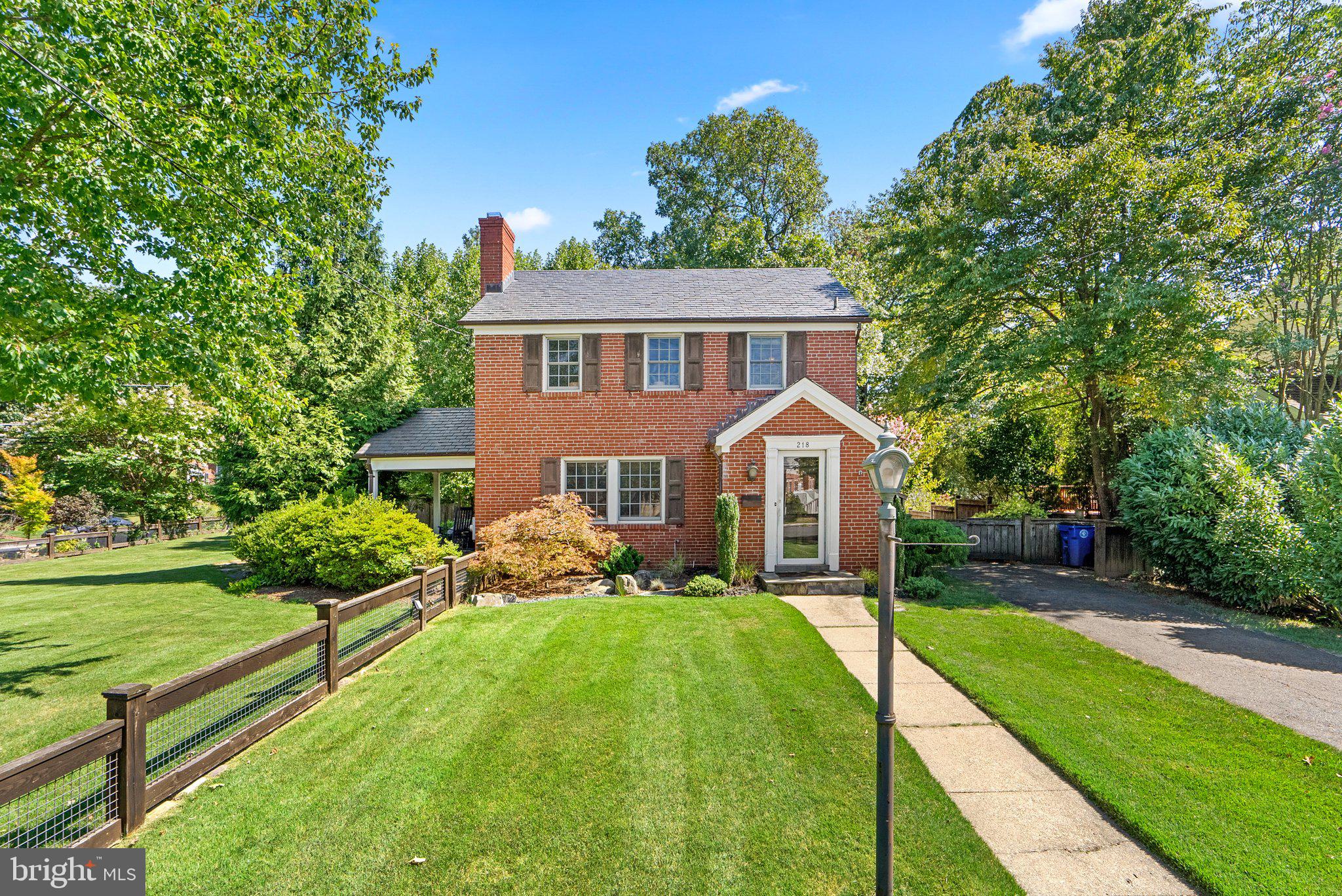 WOODMOOR - Residential