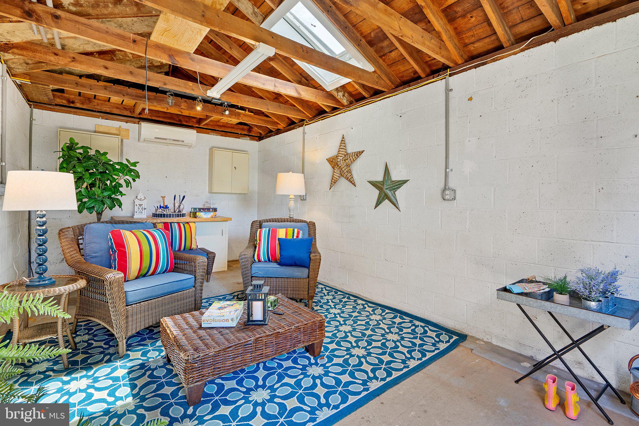 WOODMOOR - Residential