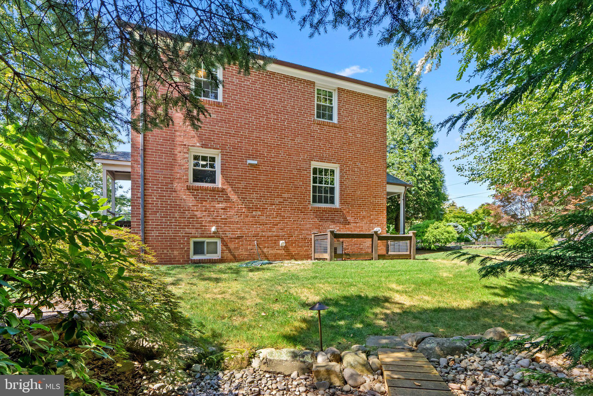 WOODMOOR - Residential