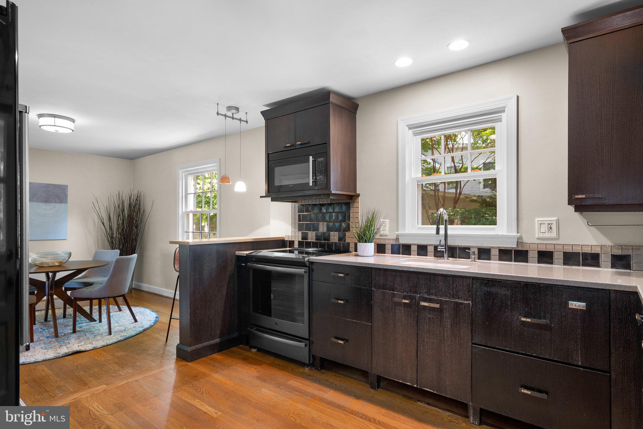 WOODMOOR - Residential