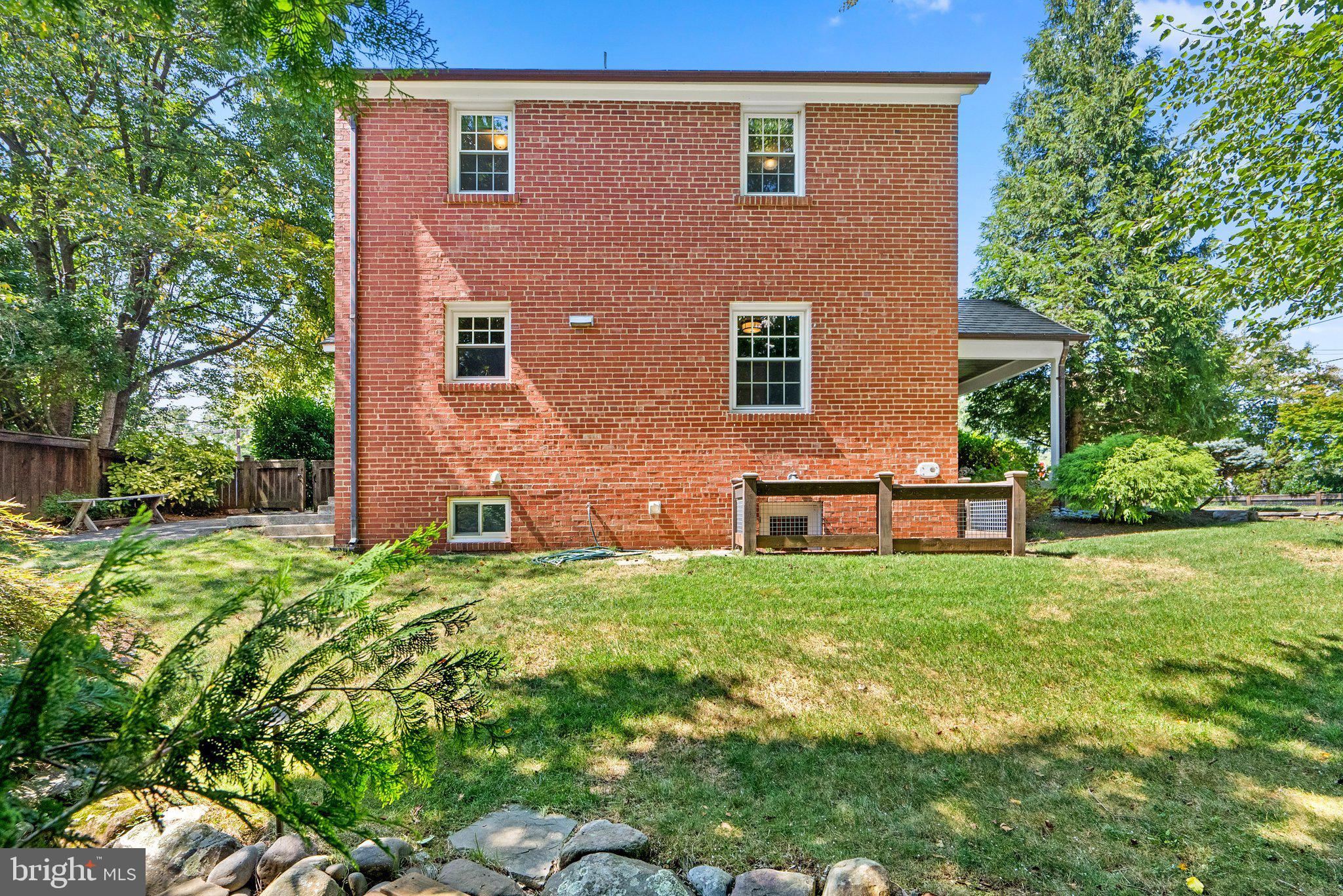 WOODMOOR - Residential