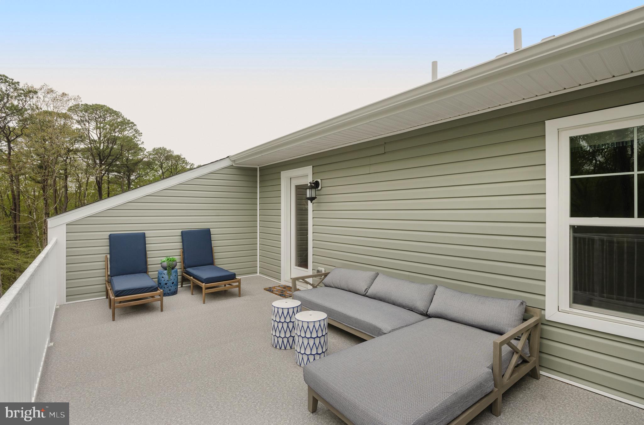 SEA OAKS VILLAGE - Residential