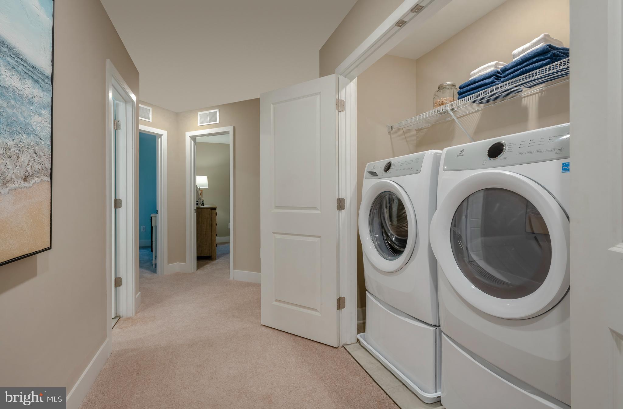 SEA OAKS VILLAGE - Residential