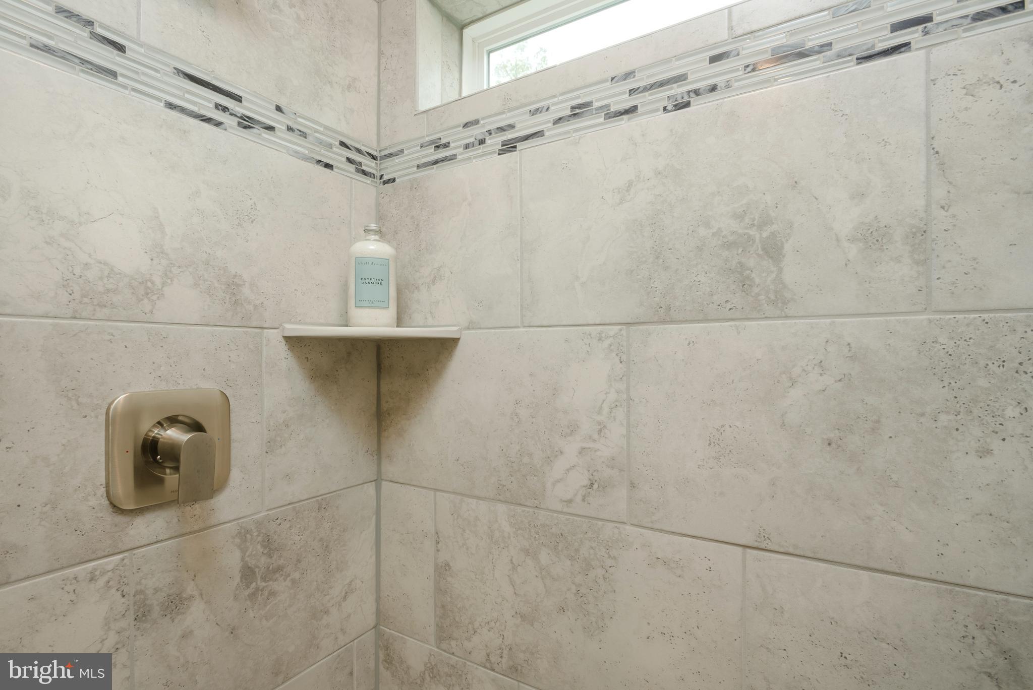 SEA OAKS VILLAGE - Residential