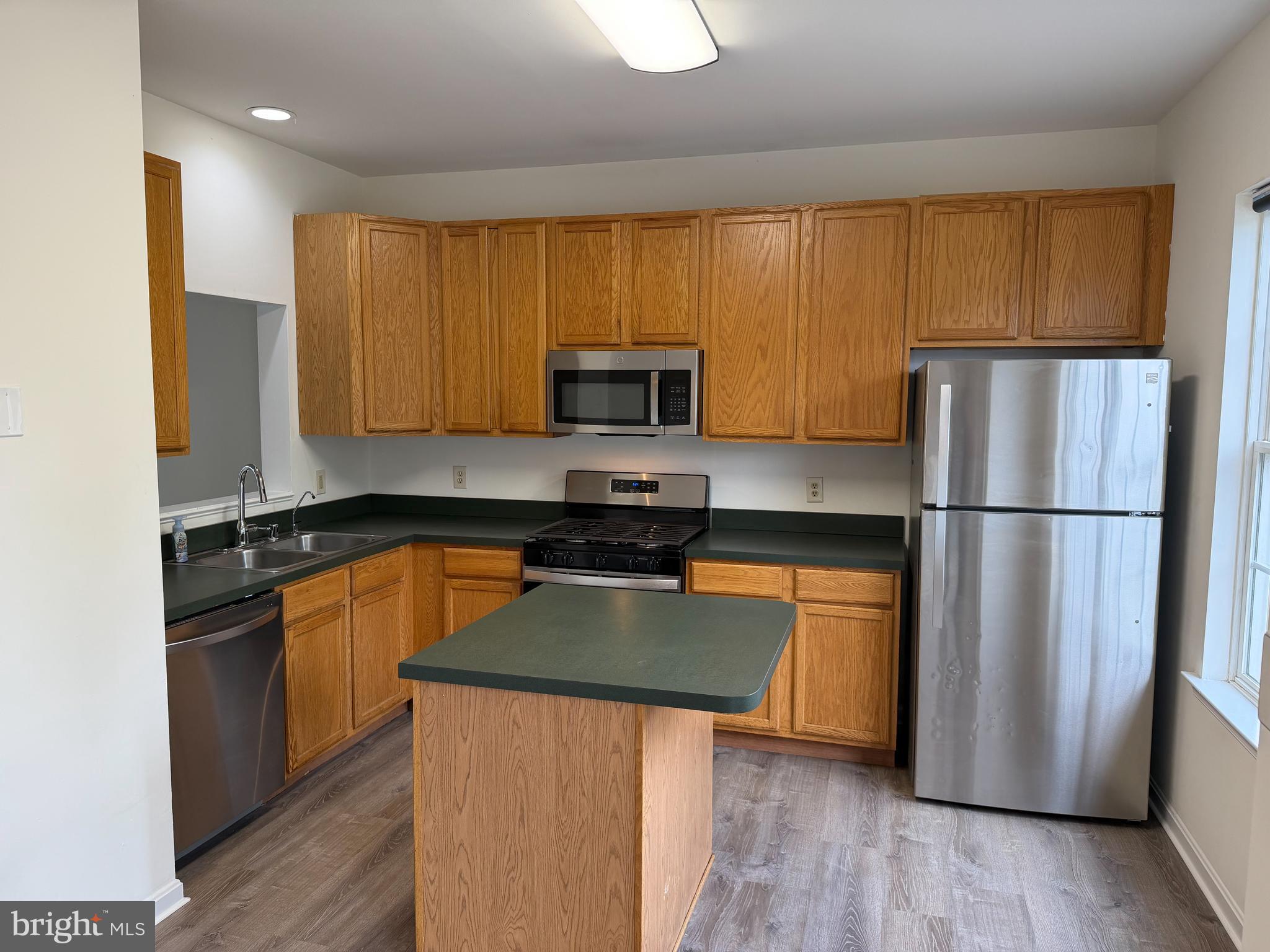 99 HIGHLAND CIRCLE