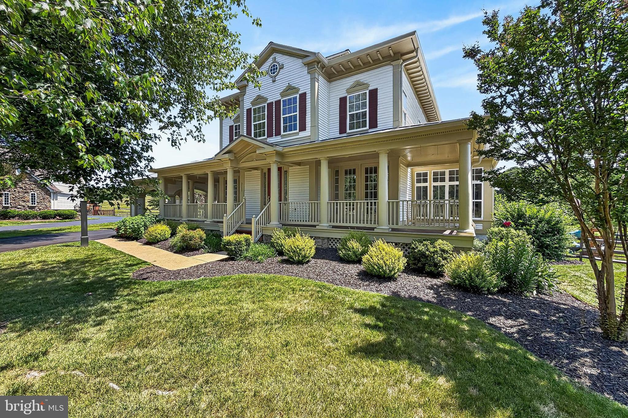 3582 DELL COURT