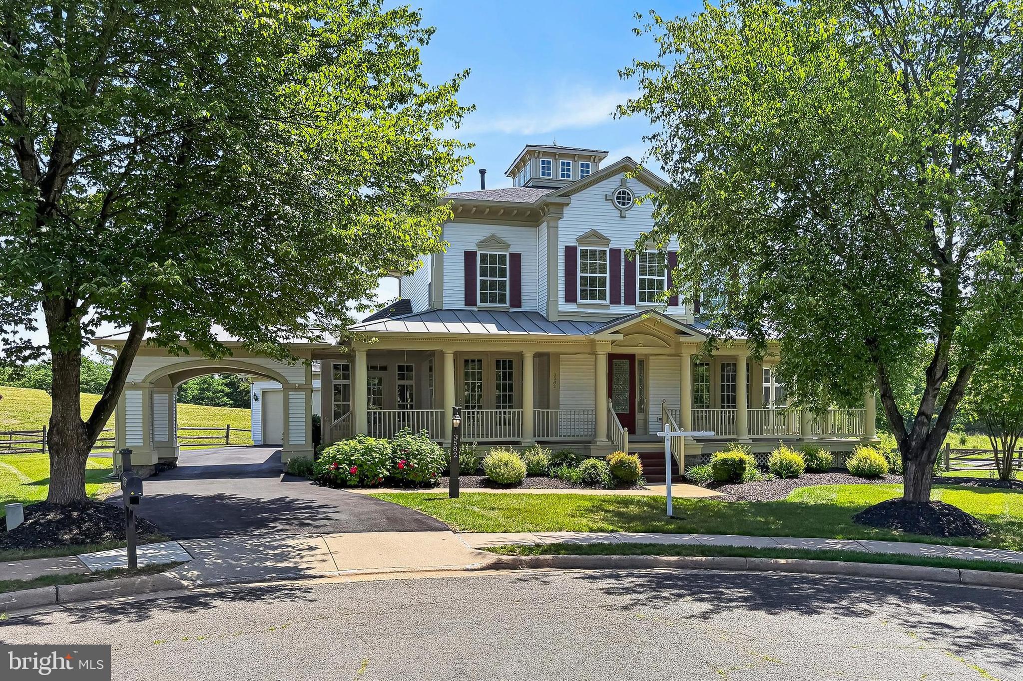 3582 DELL COURT