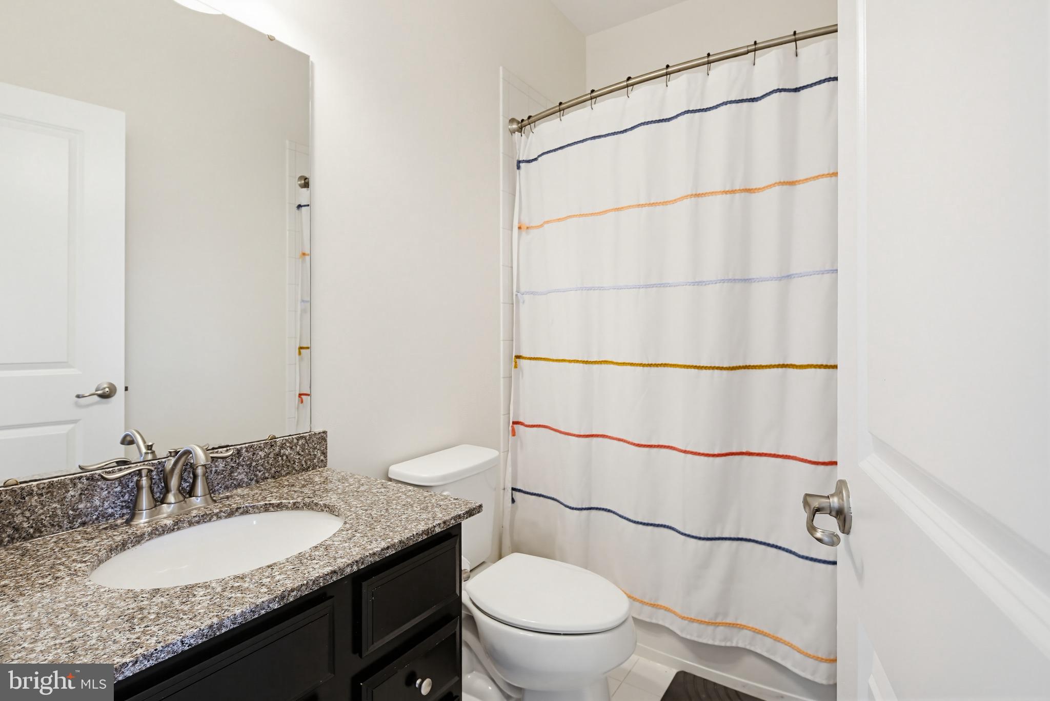 HOWARD SQUARE - Residential