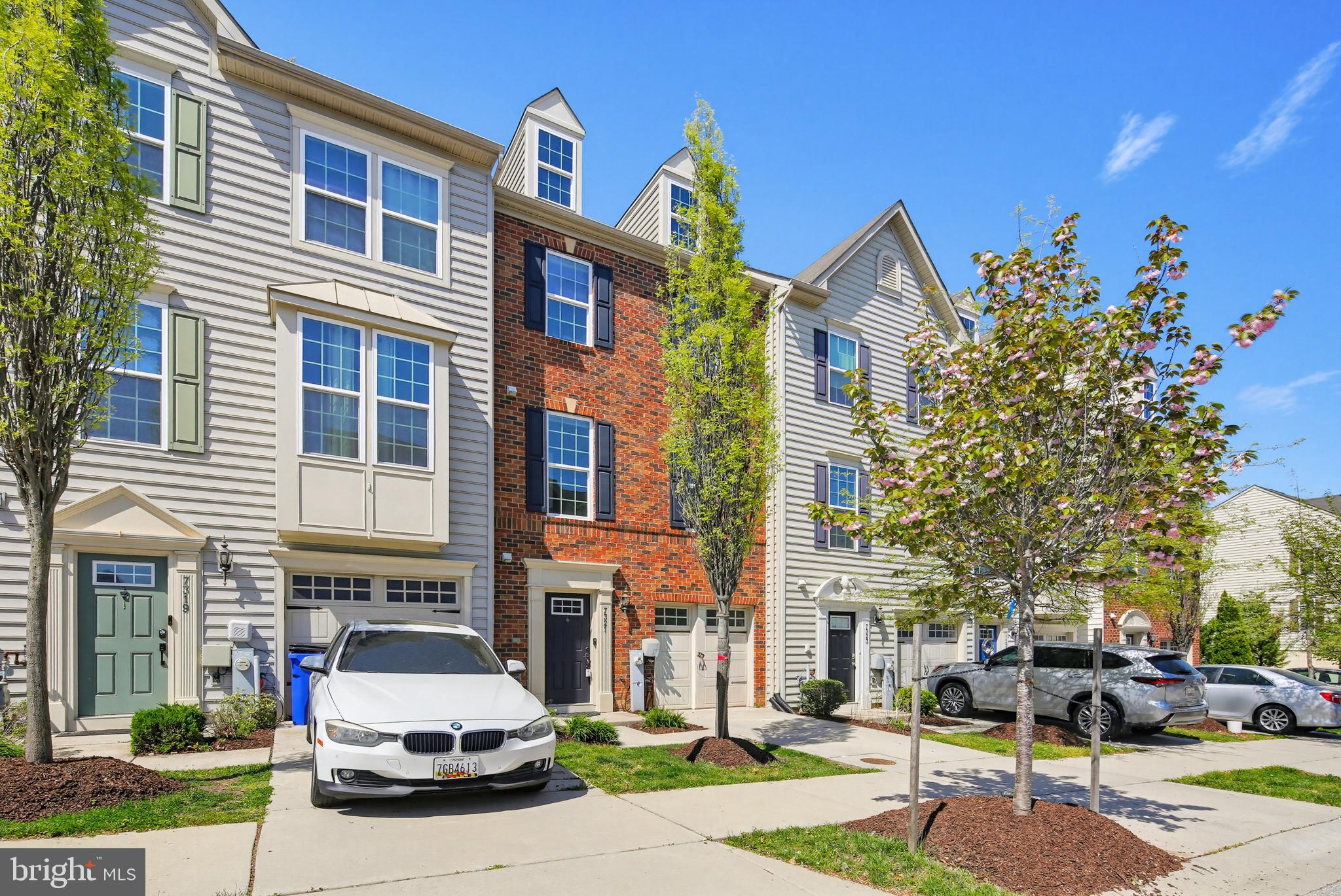 7321 SUMMIT ROCK ROAD