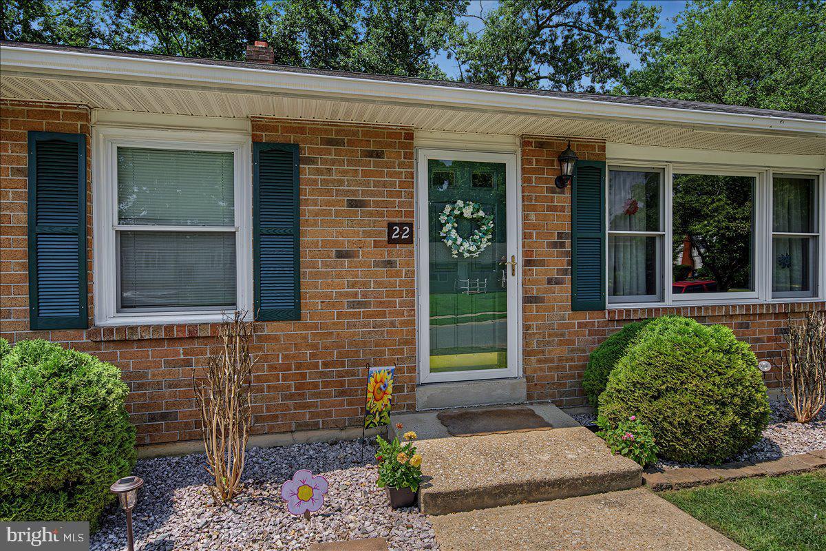 22 HEATHER ROAD