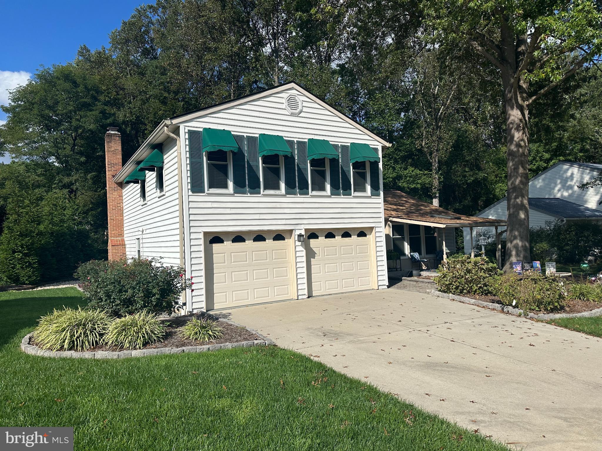 NEWINGTON WOODS - Residential