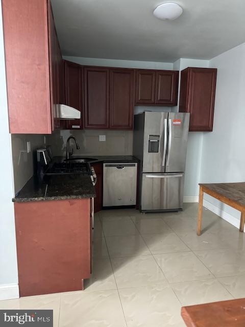 UNIVERSITY CITY - Commercial Sale