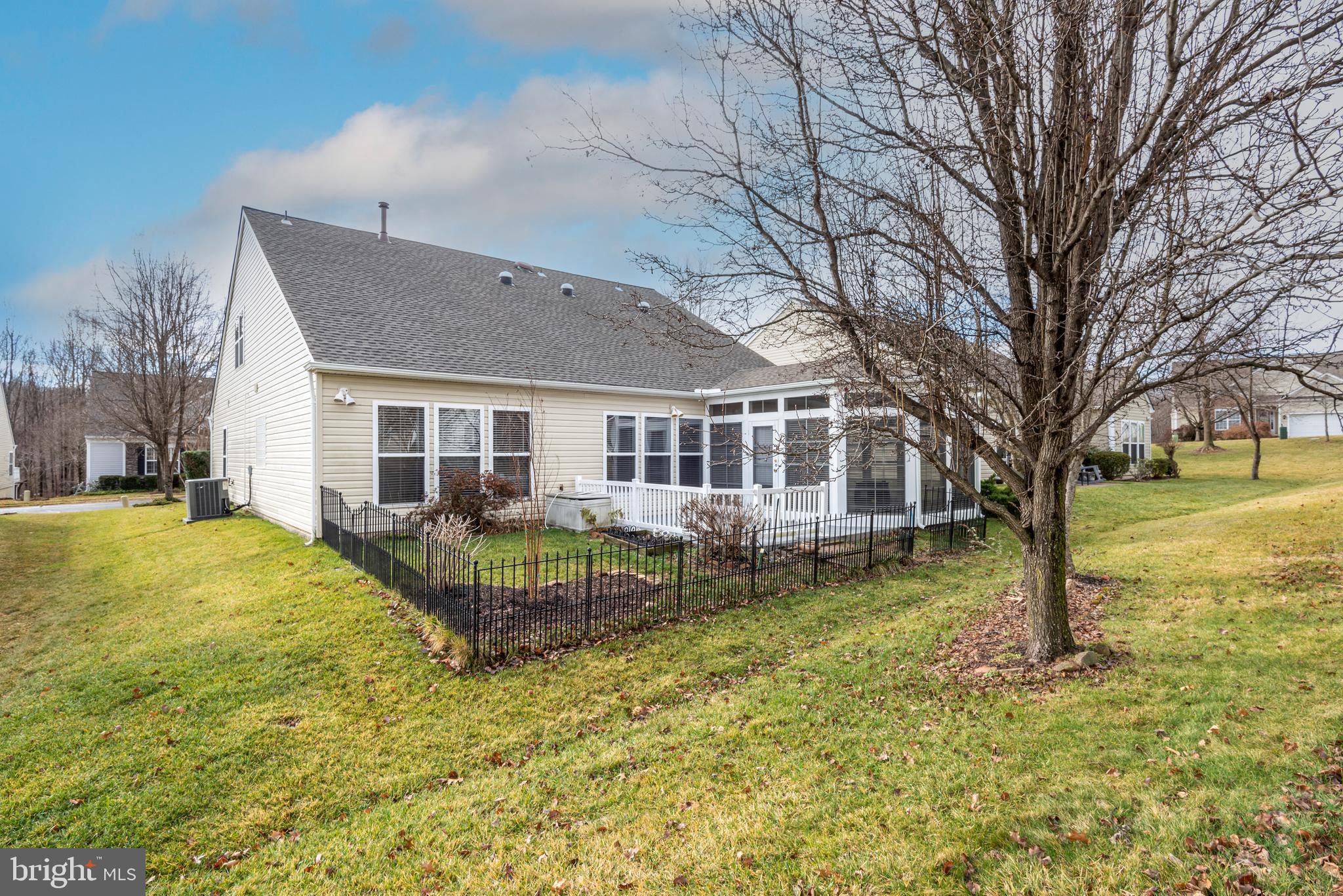 FALLS RUN - Residential