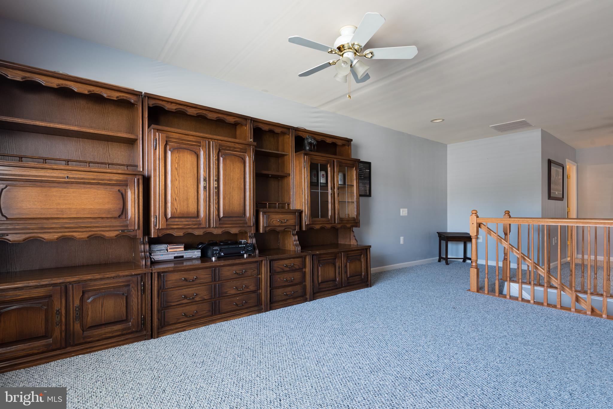 FALLS RUN - Residential